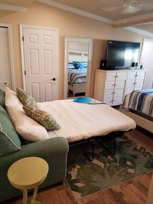 Bahamian Cottage - Heated Pool Walk To The Beach Cocoa Beach Extérieur photo