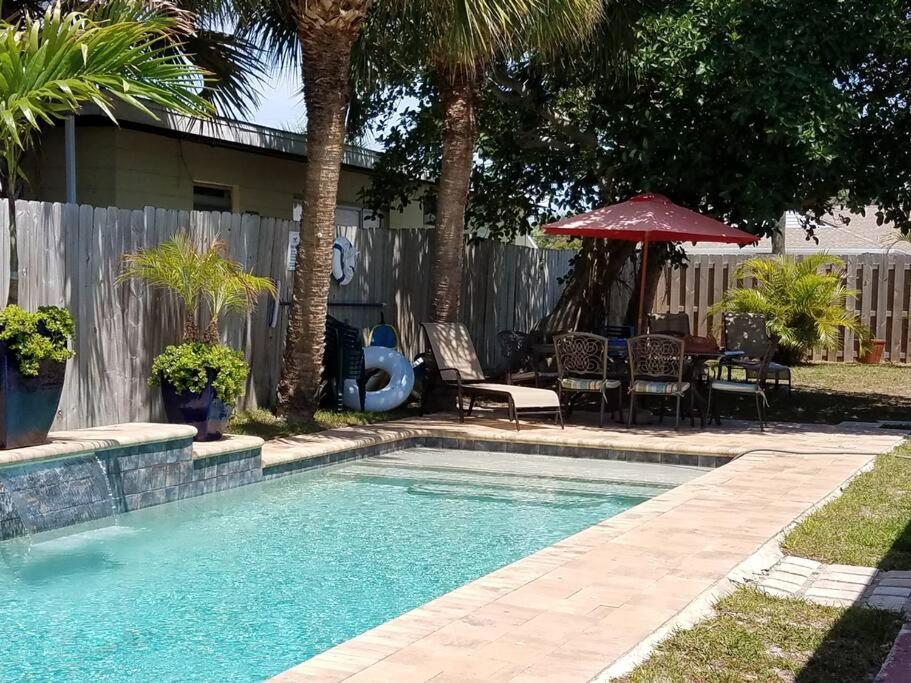 Bahamian Cottage - Heated Pool Walk To The Beach Cocoa Beach Extérieur photo